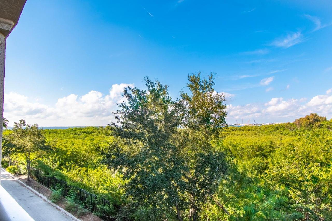 Casa Bella Luxury Family Resort Tampa Luaran gambar